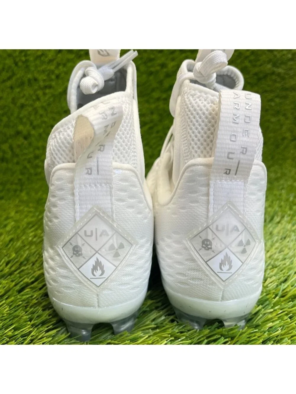 Under Armour Spotlight Lux MC 2.0 Mens Size 8.5 Triple White Football Cleats